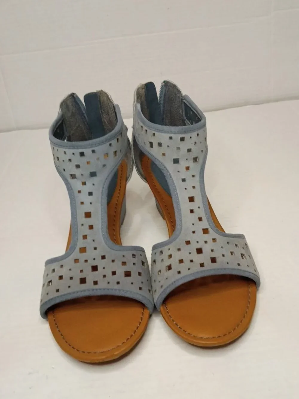 Eurosoft by Sofft Mesa Blue Laser Cut Wedge Sandals Women's Size 11